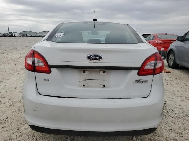 2013 Ford Fiesta SE