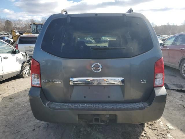 2007 Nissan Pathfinder LE