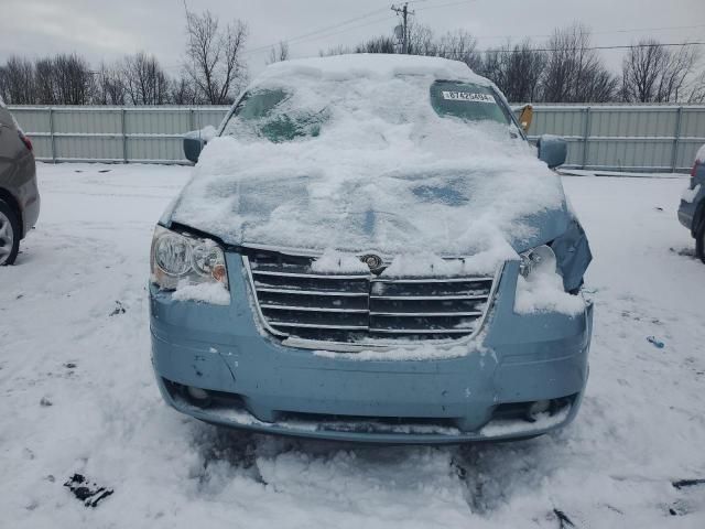 2010 Chrysler Town & Country Touring