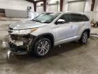 2017 Toyota Highlander SE