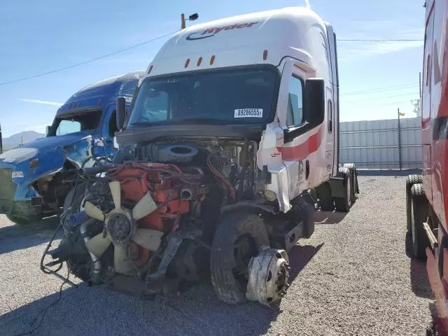 2023 Freightliner Cascadia 126