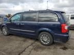 2013 Chrysler Town & Country Touring L