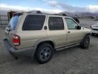 2000 Nissan Pathfinder LE