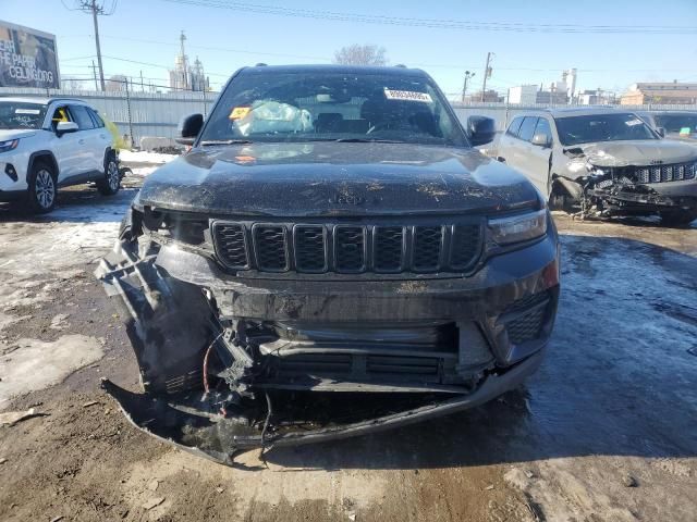 2023 Jeep Grand Cherokee Laredo