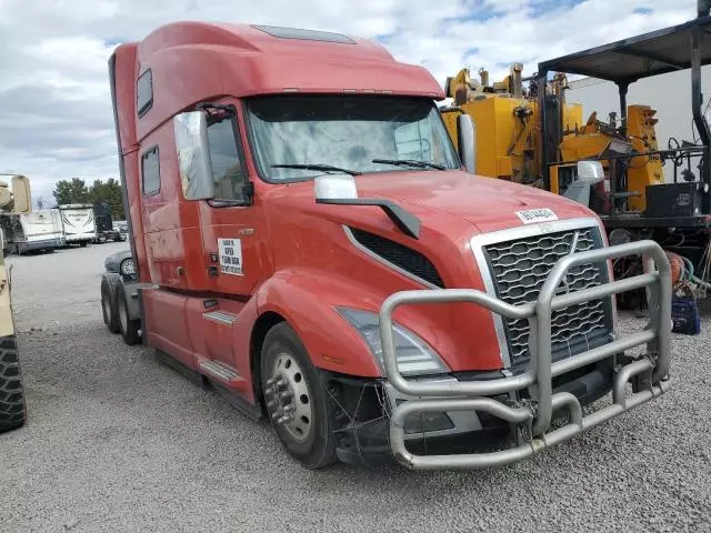 2020 Volvo VN VNL