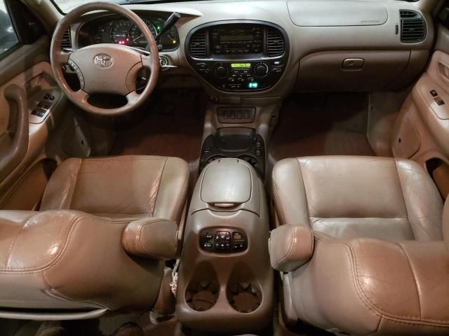 2005 Toyota Sequoia SR5