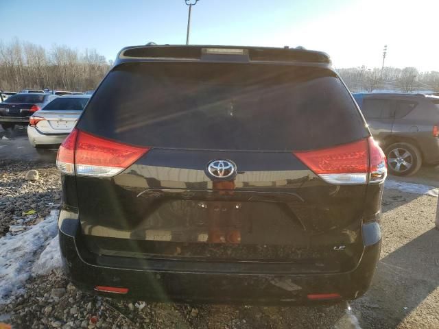 2011 Toyota Sienna LE