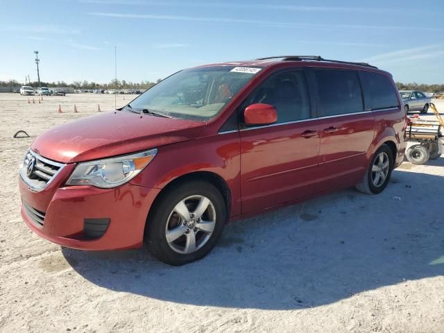 2009 Volkswagen Routan SE