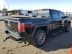 2018 GMC Sierra K1500 SLT