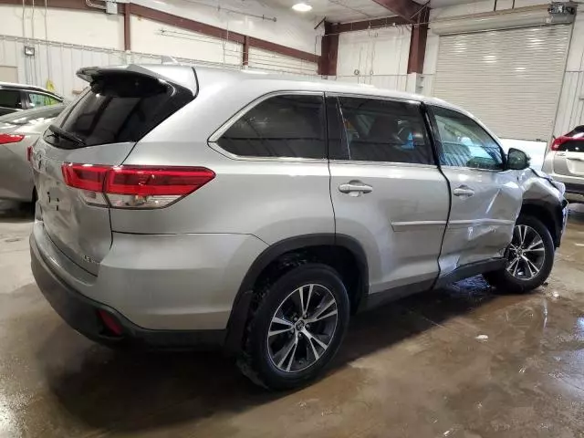 2019 Toyota Highlander LE