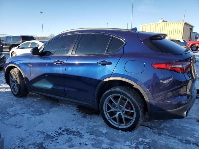 2018 Alfa Romeo Stelvio Sport