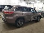 2017 Toyota Highlander LE