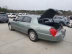 2004 Lincoln Town Car Executive