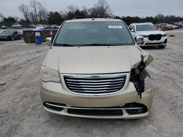 2011 Chrysler Town & Country Limited