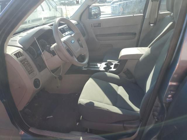 2010 Ford Escape XLS