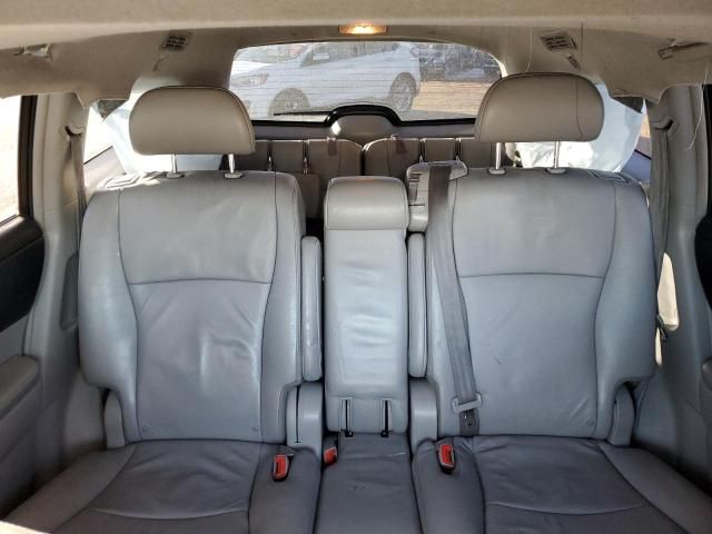 2011 Toyota Highlander Base