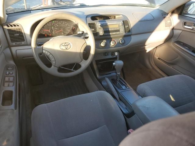 2005 Toyota Camry LE