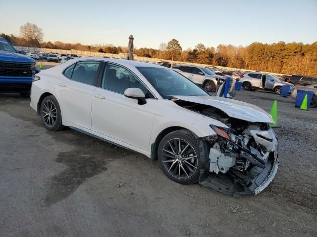 2021 Toyota Camry SE