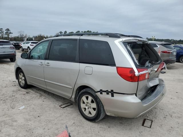 2006 Toyota Sienna CE