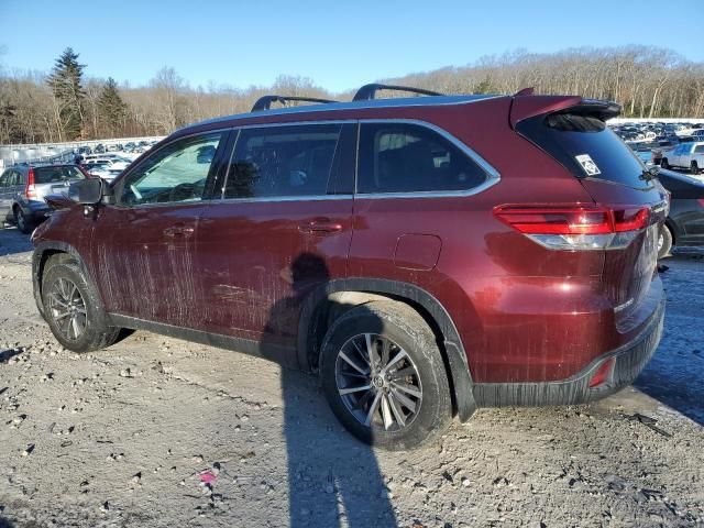 2019 Toyota Highlander SE