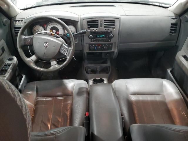 2006 Dodge Dakota Quad SLT