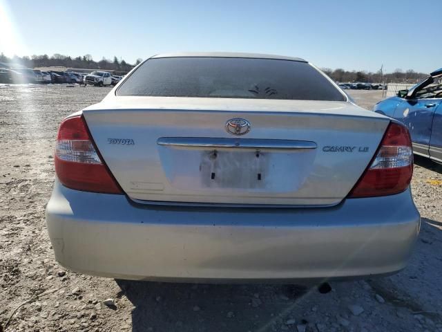 2004 Toyota Camry LE