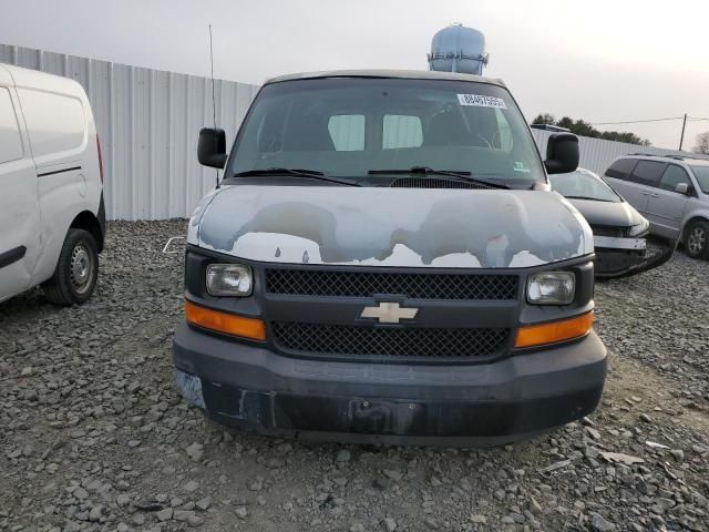 2003 Chevrolet Express G2500