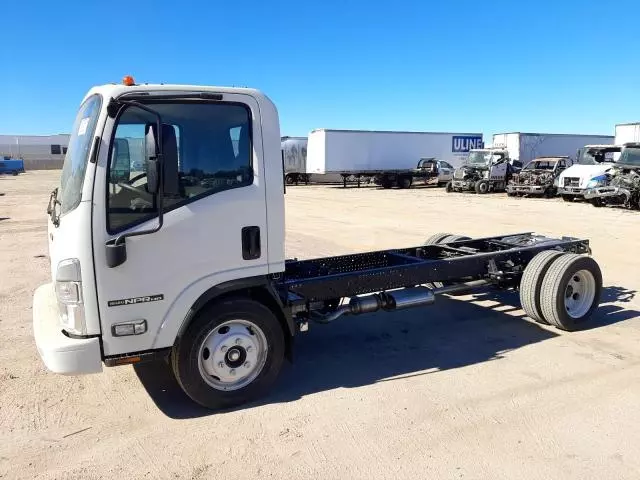 2024 Isuzu NPR HD