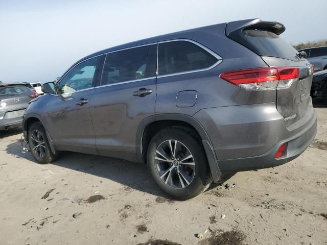 2019 Toyota Highlander LE