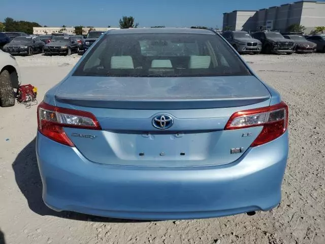 2013 Toyota Camry Hybrid