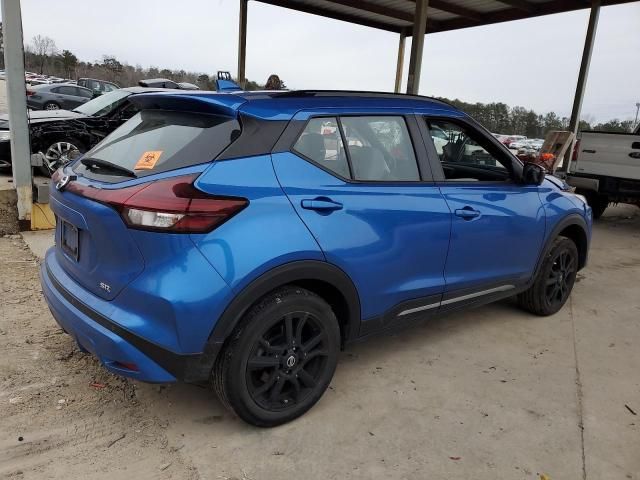 2021 Nissan Kicks SR