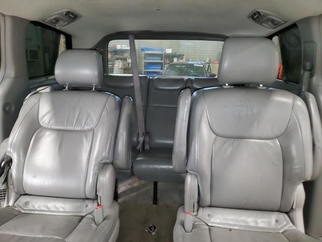 2005 Toyota Sienna XLE