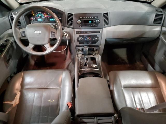 2006 Jeep Grand Cherokee Laredo