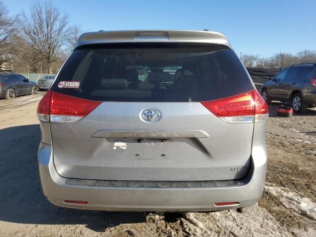 2012 Toyota Sienna XLE