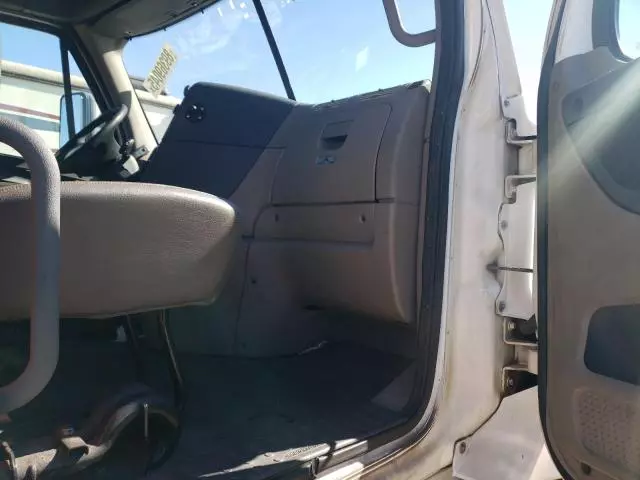 2016 Freightliner Cascadia 125