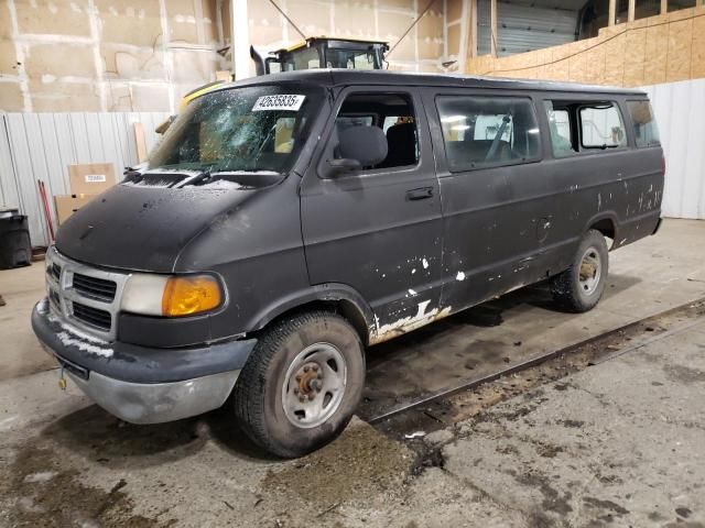 2001 Dodge RAM Wagon B3500