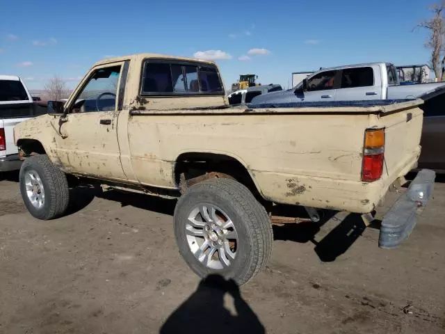 1985 Toyota Pickup RN60