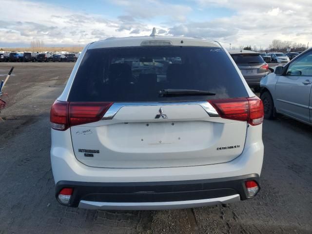 2017 Mitsubishi Outlander ES