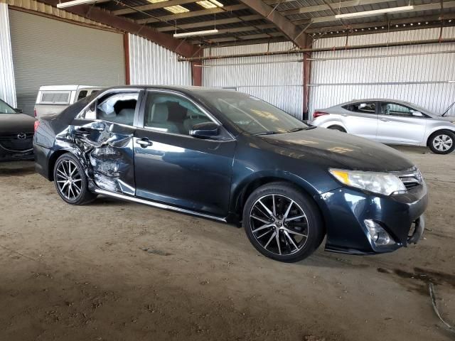 2013 Toyota Camry Hybrid