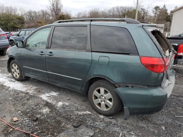 2005 Toyota Sienna CE