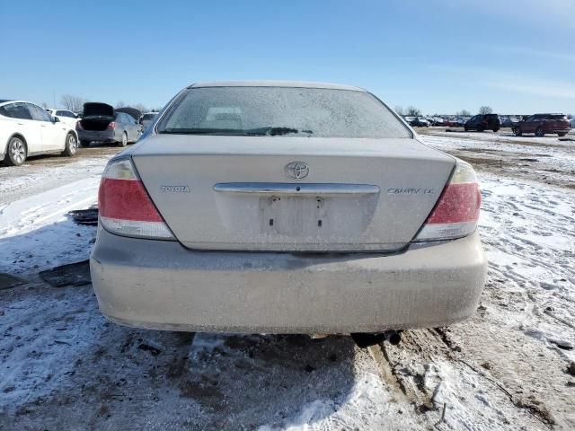 2005 Toyota Camry LE