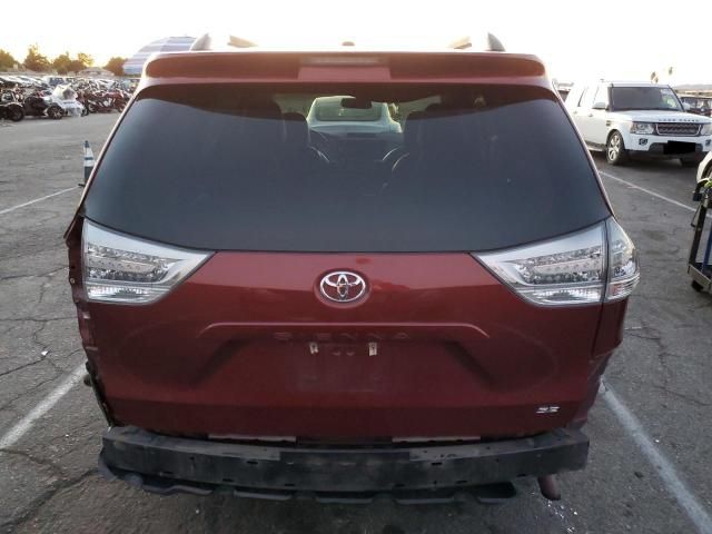 2014 Toyota Sienna Sport