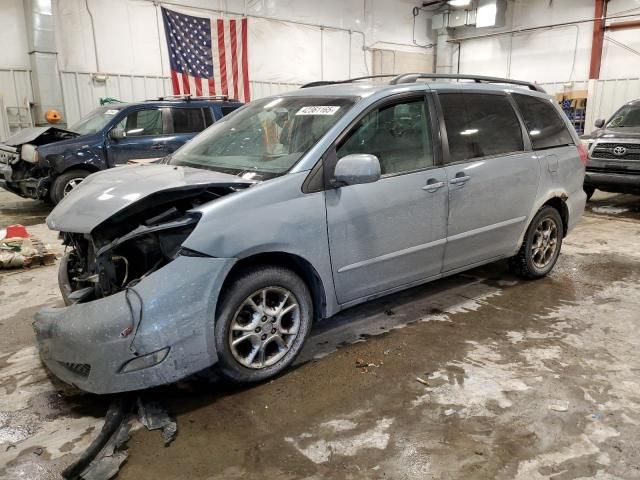 2006 Toyota Sienna XLE