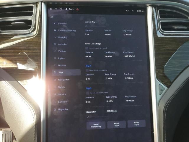 2014 Tesla Model S