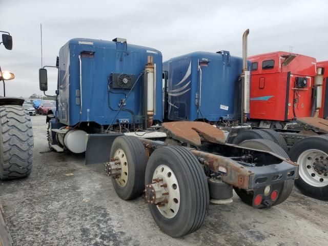 2007 Freightliner Conventional Columbia