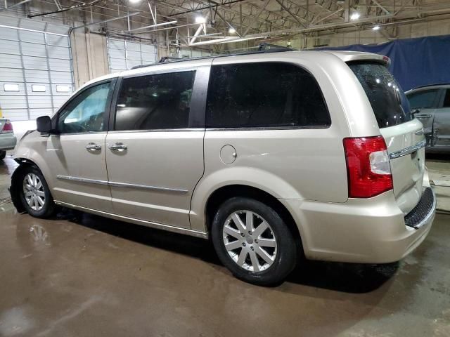 2015 Chrysler Town & Country Touring