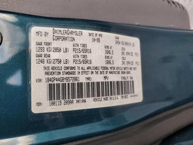 2000 Dodge Grand Caravan SE