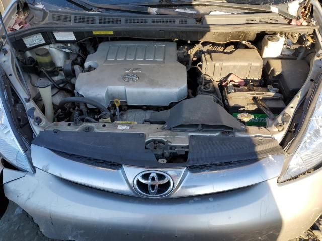 2007 Toyota Sienna XLE