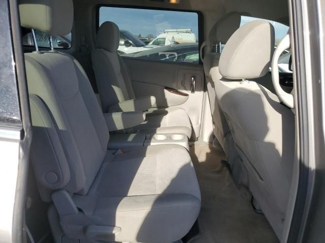 2012 Nissan Quest S