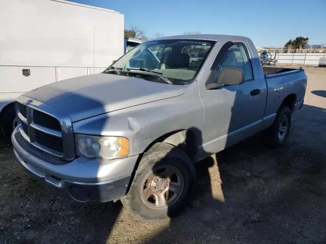 2005 Dodge RAM 1500 ST